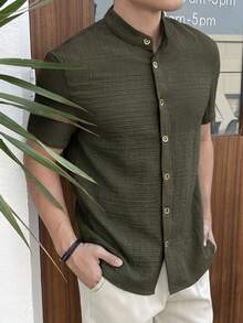 Manfinity VCAY Men's Solid Color Front Button Woven Casual Short Sleeve Shirt - Olive Green - View 1