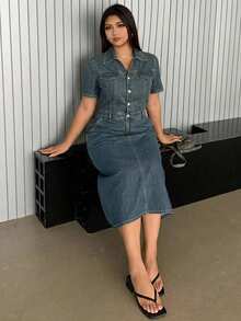 Dazy Plus Đầm maxi denim ngắn tay màu xanh đậm ôm sát, trang phục denim mùa hè. - Rửa trung bình - Xem 3