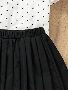 SHEIN Girls Elegant All-Match Versatile Crew Neck Short Sleeve Knit T-Shirt + Woven Pleated Skirt 2-Piece Set - Black - View 5