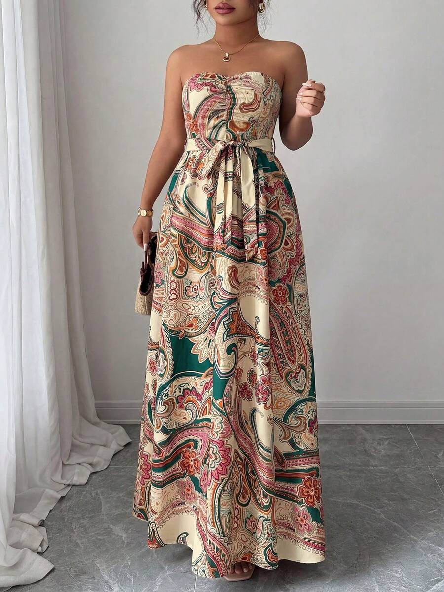 SHEIN Elenzya Đầm maxi dáng chữ A cổ yếm, thướt tha, thanh lịch, lãng mạn dành cho nữ cỡ lớn, thích hợp cho kỳ nghỉ, với họa tiết hoa điều và hoa lá cổ điển. - Nhiều màu - Xem 1