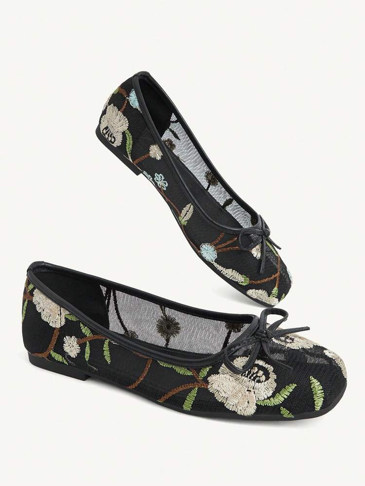 CUCCOO CHICEST Outdoor Women's Square Toe Flat Bottom Black Mesh Embroidery Fabric Bow Decoration Fashionable Simple Breathable Comfortable Daily Commuting Elegant Slip-On Shoes Women's Shoes
