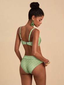 Travachic Set Pakaian Renang Wanita untuk Liburan Pantai dengan Motif Cetak Seluruh Permukaan, Bikini Musim Panas - Mint Green - View 2
