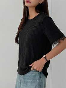 DAZY 女款夏季圓領短袖蕾絲拼接休閒套頭T恤商務休閒女裝 - 黑色 - 查看 4