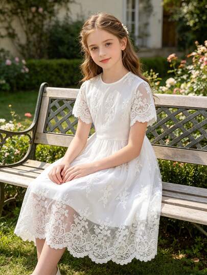 SHEIN Đầm trắng lưới thêu hoa cho bé gái, mùa xuân/hè, đầm dự tiệc cưới, sinh nhật, chất liệu polyester không co giãn, nhẹ, tay ngắn, dài ngang gối.