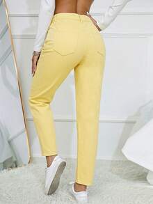 SHEIN Essnce 女士休闲日常纯色斜插口袋锥形裤腿牛仔裤 - 黃色 - 查看 2