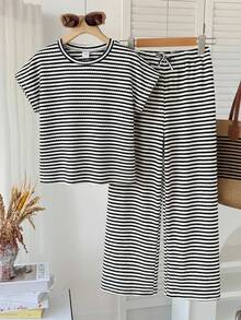 少女休闲度假优雅条纹提花针织修身褶皱短袖上衣和配套长裤套装 条纹套装 黑白套装 条纹两件套 条纹长裤 条纹上衣 少女套装 少女夏季套装 少女裤装 春夏条纹短袖套装 - 黑與白 - 查看 3