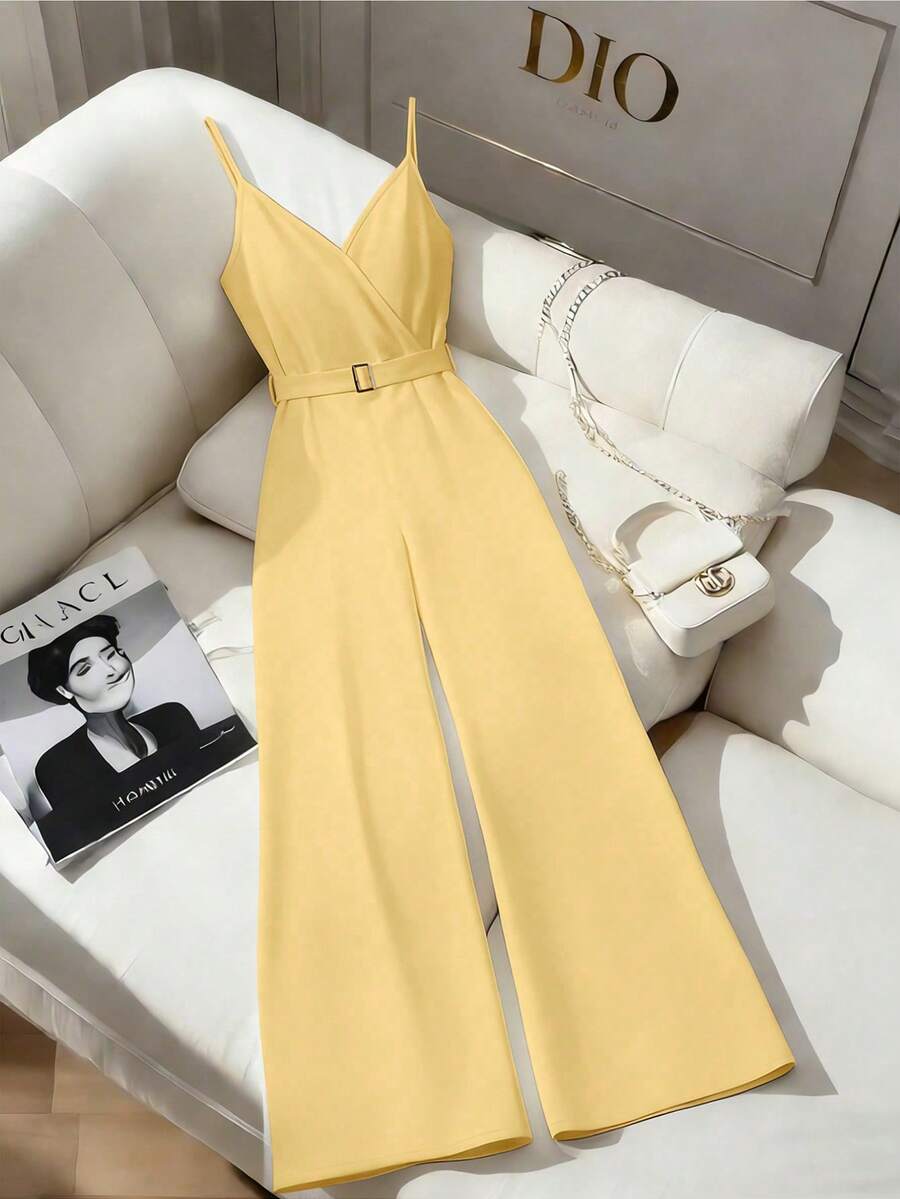 GlowEve Bộ jumpsuit nữ mùa hè màu trơn cổ chữ V không tay ống rộng, kiểu dáng thanh lịch với phần eo xếp ly. - Màu vàng - Xem 1