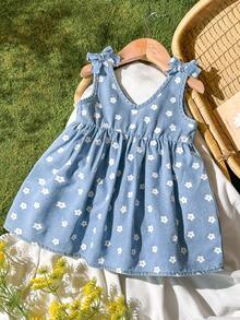 SHEIN Vintaside Kids 女婴无袖碎花连衣裙，简约清新乡村风，适合户外旅行和海滩玩耍，春夏款。 - 藍色 - 查看 3