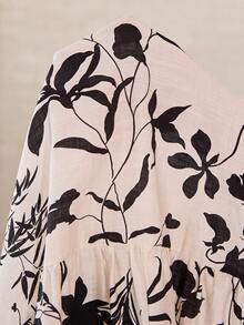 Serenescape Floral Print Lace Collar Slip Dress For Women, Vacation Style - Beige - View 6