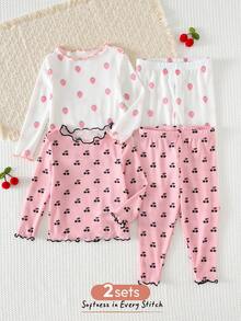 Cozy Pixies Bộ đồ ngủ dài tay cổ tròn viền bèo nhún dễ thương cho bé gái gồm 4 món, họa tiết dâu tây và anh đào, mềm mại và thoải mái. - Nhiều màu - Xem 2