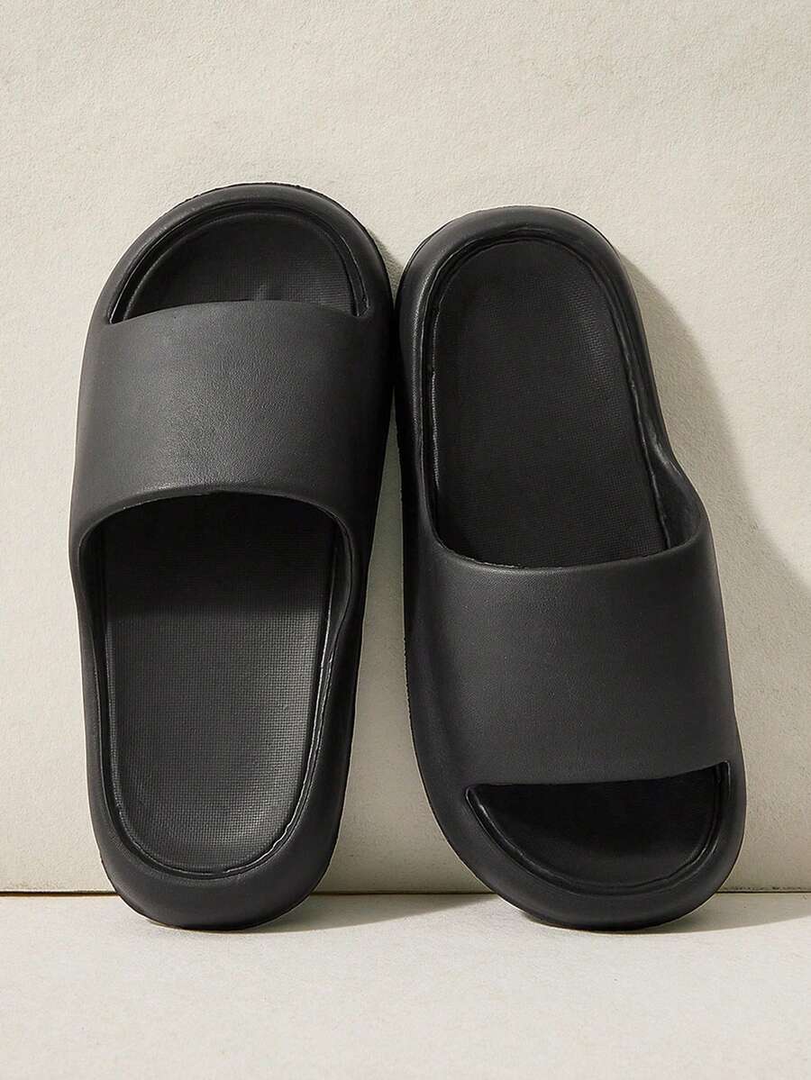 Cuccoo 女士黑色露趾平底平跟凉鞋，简约休闲EVA橡胶塑料材质，拖鞋，家居浴室泳池凉鞋 - 黑色 - 查看 1