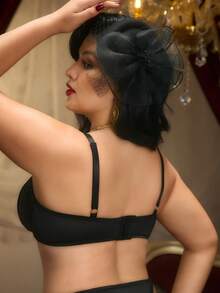 Vintage Embroidered Underwire Plus Size Bra - Black - View 3
