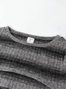 SHEIN 3 Stücke/Set für Teenager Mädchen: Farbverlauf gestreifter Fledermausärmel Cover-Up, einfarbiges Trägertop und Jeans mit Sternendruck und Destroyed-Effekt, Retro-Chic Straßen-Stil - Schwarz - Übersicht 4