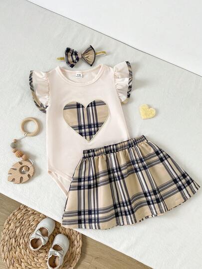Souflis Souflis Baby Girl Holiday Round Neck Heart Print Ruffle Sleeve Romper And Plaid Skirt Set