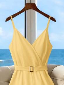 GlowEve Bộ jumpsuit nữ mùa hè màu trơn cổ chữ V không tay ống rộng, kiểu dáng thanh lịch với phần eo xếp ly. - Màu vàng - Xem 4