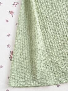 Elamini 薄荷绿针织荷叶边拼接连衣裙，饰以白色蕾丝和粉色蝴蝶结，V领无袖A字裙摆，迷你裙长，甜美浪漫，适合夏季、休闲和约会穿着。 - 綠色 - 查看 3