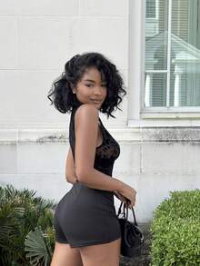 Alexandranx 女士修身植绒针织黑色撞色蕾丝 V 领背心 - 黑色 - 查看 7