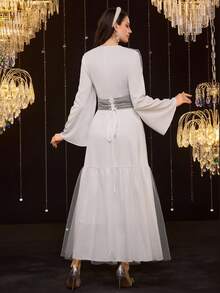 Al Najma 女士优雅缎带拼接网眼下摆喇叭袖阿拉伯风格连衣裙 - 白色 - 查看 8