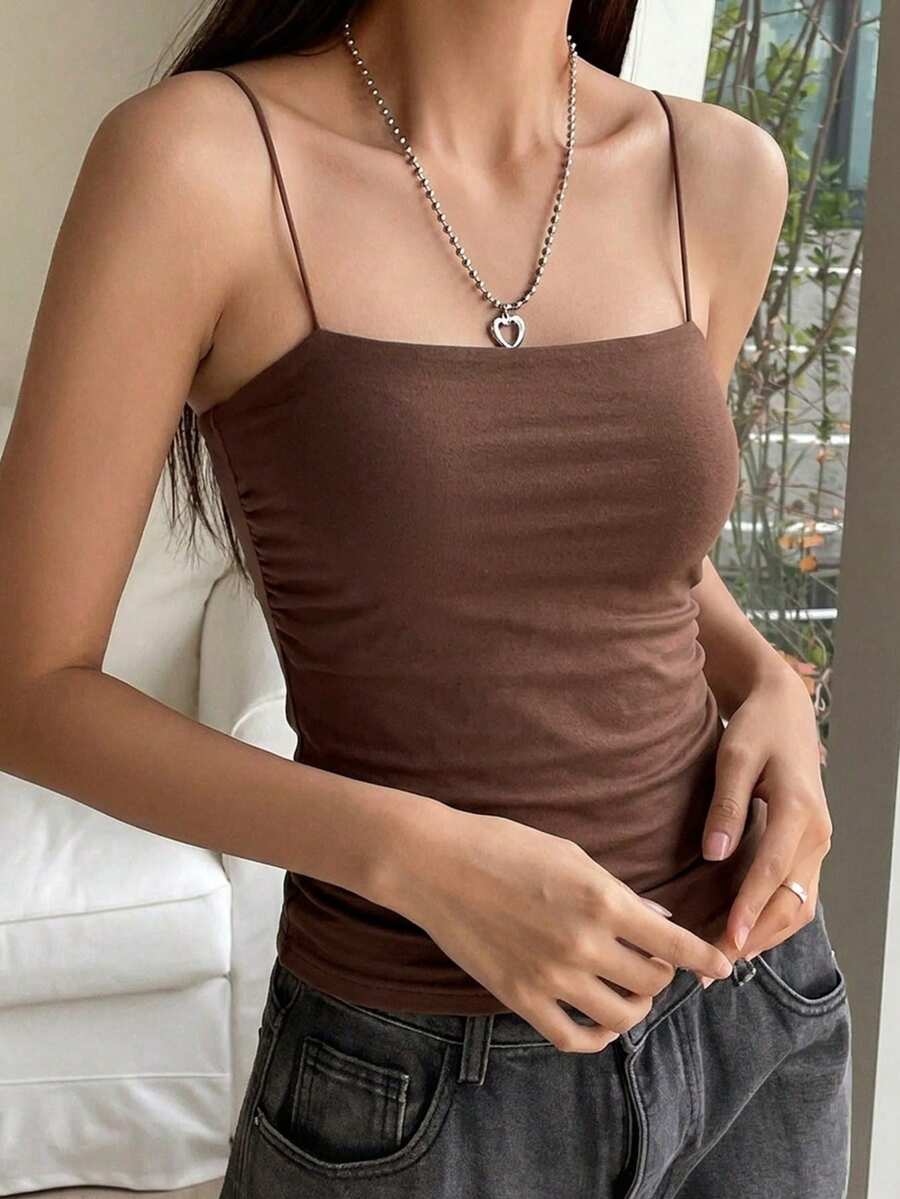 DAZY 女款純色修身休閒細肩帶背心夏季上衣 - 咖啡棕 - 查看 1