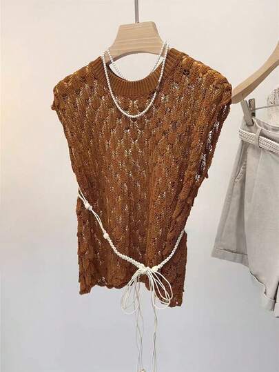 GlowEve CURVE 大码女装春夏休闲装：简约百搭，复古风情。焦糖色镂空钩针编织，无袖系带宽松大码上衣。春夏必备。