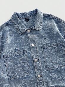 ROMWE MEN Grunge Punk Men's Paisley Print Patch Pocket Front Button Casual Short Sleeve Denim Shirt - Baby Blue - View 3