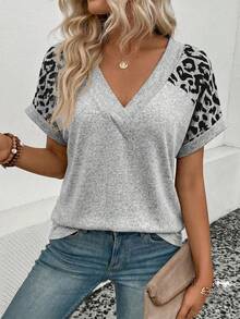 SHEIN Women's Casual Chic Daily Commute Vacation Leopard Print Patchwork V-Neck Loose T-Shirt, Summer - Grey - View 5