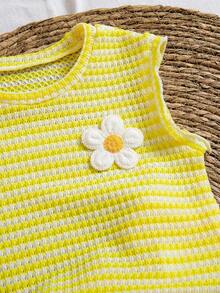 SHEIN Vintaside Kids Bộ 2 món gồm áo vest và quần short dệt kim sọc vàng dáng rộng dành cho bé gái, thích hợp cho mặc hàng ngày, đi nghỉ mát, chơi thể thao, mùa hè. - Màu vàng - Xem 5