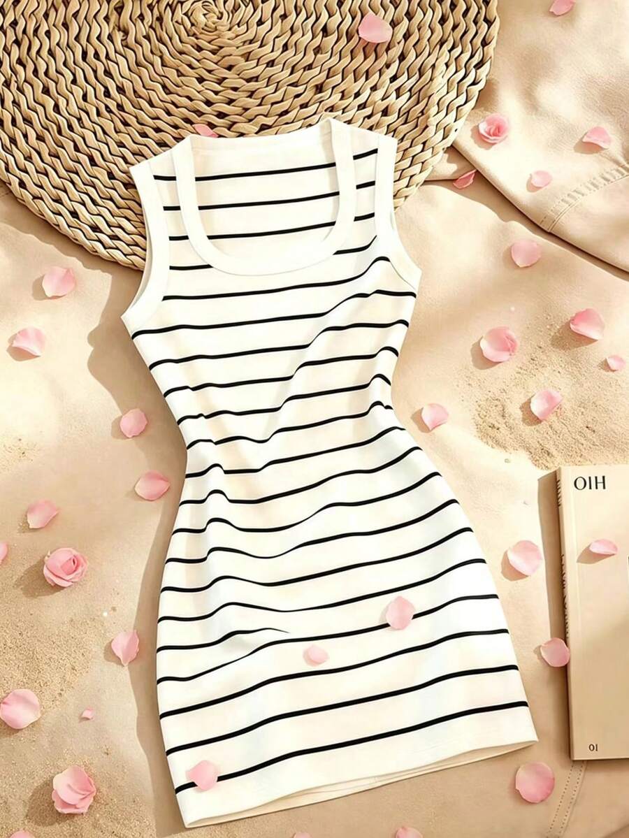 Franclia New Summer Black & White Striped Patchwork Round Neck Elegant Design Dress, Suitable For Beach Party And Holiday Wear Women Dress Women's Summer Dresses Women Clothes Women Dress Cruise Women's Summer Outfits Petite Women Cute Dresses For Women Lovely Dress Dress Beach Outfit Pin For Dress Vacation Outfits Woman Dress Sleeveless Dress Striped Dress Ladies Dresses - Black and White - View 1