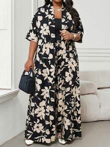 SHEIN Lady Setelan Kimono dan Celana Panjang Lengan Pendek Motif Bunga Ukuran Besar untuk Wanita (2 Potong) - Hitam dan Putih - View 7