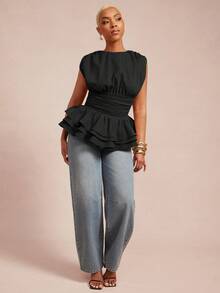 Vixey Áo dệt trơn cổ tròn không tay xếp ly, vạt peplum xếp lớp - màu đen - Xem 4