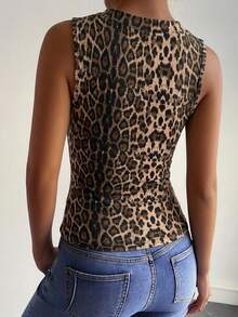 Women's V-Neck Textured Fabric Fitted Casual Tank Top, Sexy & Comfortable For Summer - Black - View 4