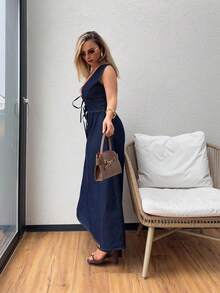 Jeta Ari 女式深V领无袖休闲牛仔裹身裙 - 藍色 - 查看 4