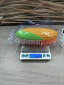 Joivida 1 pieza Cepillo de zapatos en forma de maíz de color amarillo, de alta calidad, duradero y de apariencia estética, un elemento esencial para el hogar. Eficaz para la eliminación de suciedad sin rayar, para uso doméstico. Regalo ideal para festivales, vacaciones, Navidad, cumpleaños y calentamiento de hogar. - Cepillo creativo para zapatos de maíz - Ver 11