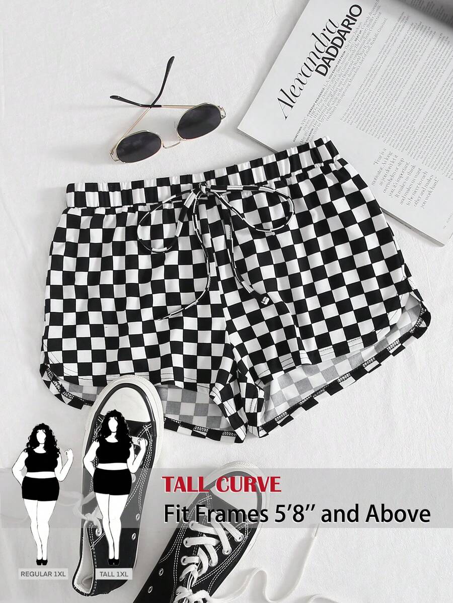 SHEIN Tall CURVE 夏季大码休闲格纹短裤 - 黑與白 - 查看 1