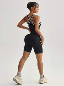 Dewbera Mono ajustado sin espalda con ribete de contraste y sin mangas - Negro - Ver 6