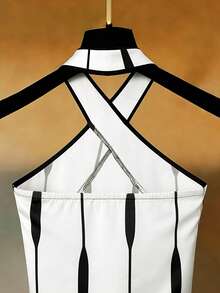 Franclia Nuevo body ajustado con recorte cruzado sin espalda para mujer, versátil minimalista, parte superior con estampado floral en blanco y negro, body en blanco y negro, adecuado para el trabajo, el trayecto, exudando encanto intelectual, verano, vacaciones de verano, primavera, ropa de primavera para mujer, playa, cumpleaños, vestido de cumpleaños, salida, vacaciones, casual, Y2K, atuendo de temporada de graduación, body sin espalda versátil y de moda de uso diario casual en blanco y negro/body - Blanco y Negro - Ver 5