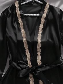 EmpressEnvy Set 5 pcs dengan Dekorasi Trim Warna Kontras, Atasan Camisole Sutra Imitasi & Celana Pendek & Celana Panjang & Jubah Berikat & Gaun Tidur, Pakaian Musim Gugur dan Musim Dingin - Hitam - View 4