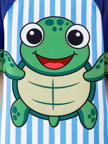 SHEIN 1件装 男童休闲街头风恐龙印花拼接袖连体针织泳衣 - 彩色 - 查看 7