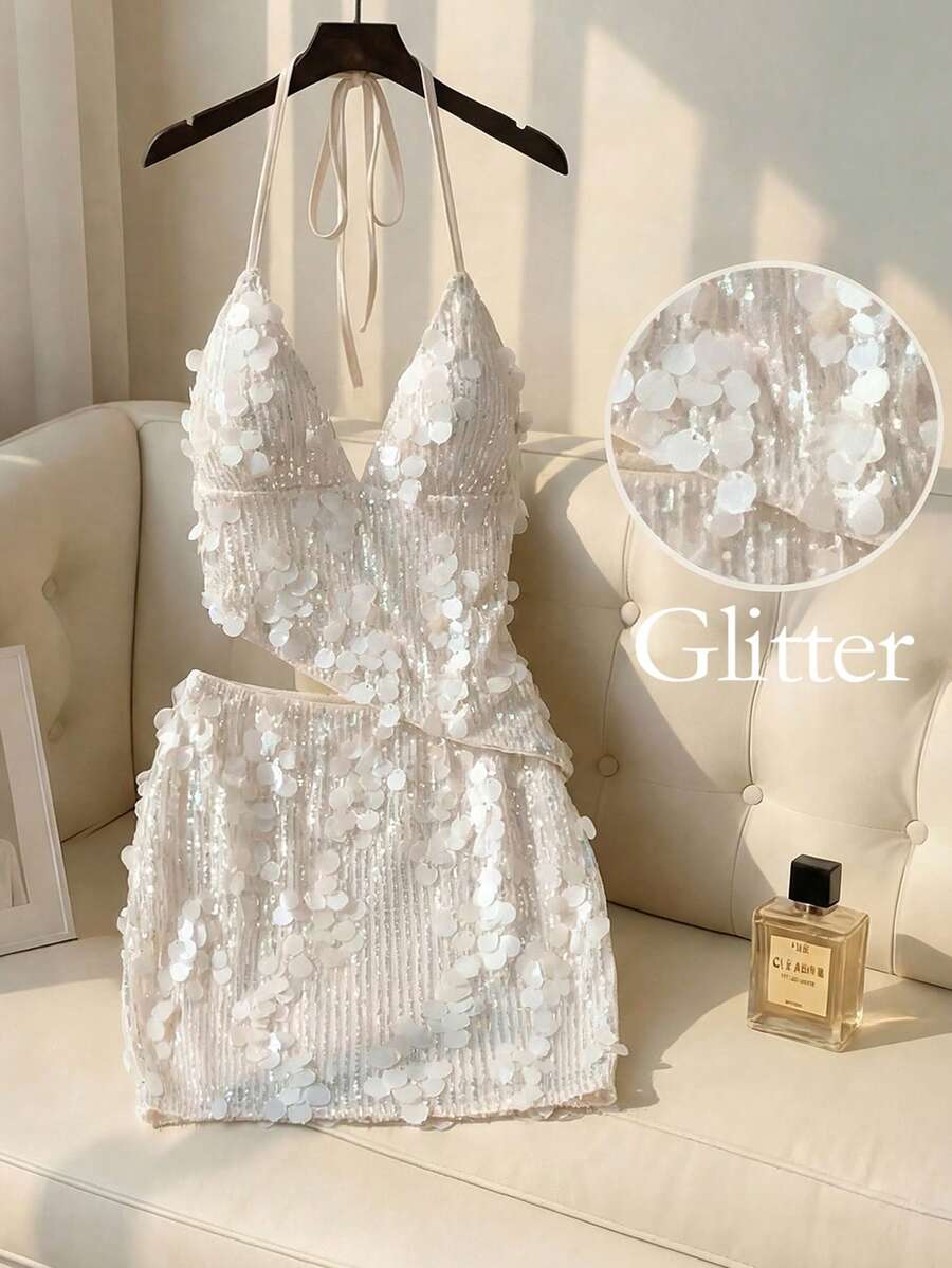 SHEIN Franclia Bộ đồ 2 mảnh ôm sát cơ thể thanh lịch cổ chữ V, vạt bất đối xứng, đính sequin dành cho nữ, gồm áo sequin và chân váy mini sequin. - Màu be - Xem 1