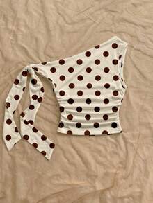 Soleia 休闲简约优雅浪漫复古波点印花图案，适合音乐节、海滩、度假穿着，女士夏季服装，不对称肩带系带上衣 - 彩色 - 查看 3