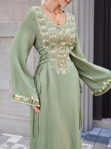 Yasmyna Elegant Embroidered Sequin Side Tie Waist Long Sleeve Flared Robe For Formal Occasions - Green - View 2
