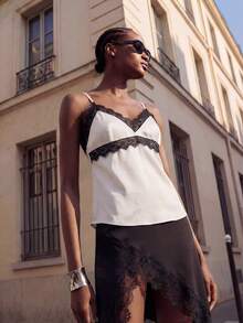 Maija 女士无袖蕾丝拼接V领吊带背心，宽松都市休闲风 - 黑與白 - 查看 4