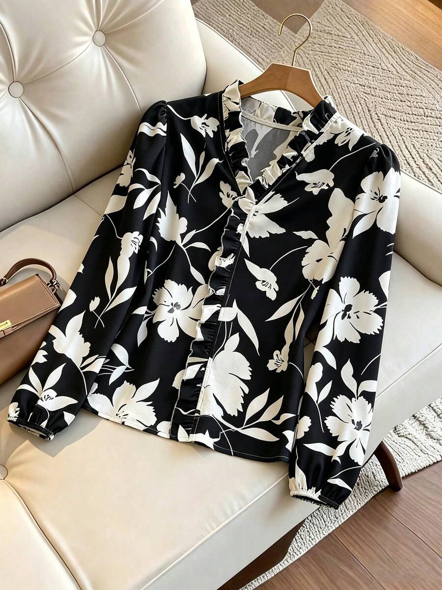 Qadelle Elegant V-Neck Ruffle Floral Print Petal Sleeve Loose Long Sleeve Women Blouse - Black - View 1