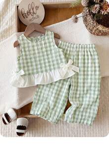 SHEIN Summer Baby Girls Green Plaid Tank Top And Elastic Waist Trousers Set Sweet Bow Detail Baby Girl's Clothing, Baby Girl Summer Clothes Sets, Retro Baby Clothes, Linen Baby Outfits, Baby-Baby Girls Clothing-Baby Girls Sets-Baby Girls Tank Top Co-Ords, Baby-Baby Girls Clothing-Baby Girls Tops - Green - View 1