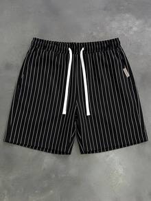 SUMWON Quần short nam mùa hè dáng suông, kẻ sọc dọc, cạp chun co giãn, có túi bên hông, dài trên đầu gối. - màu đen - Xem 3