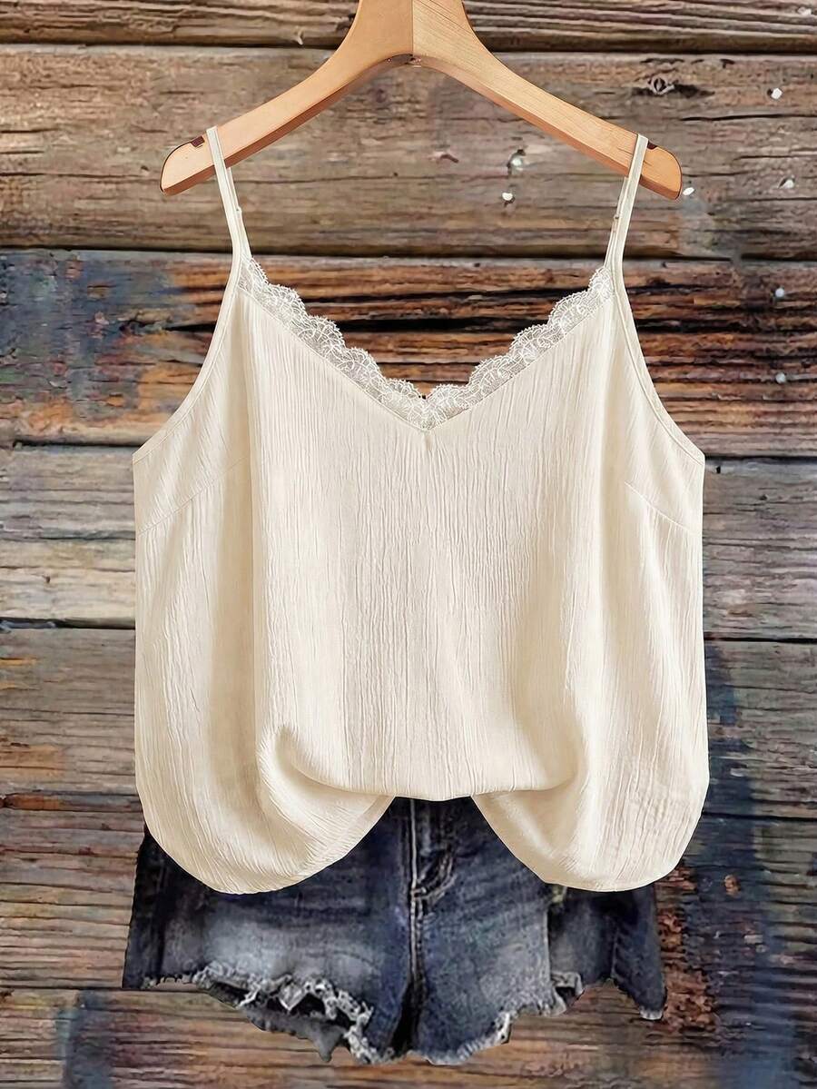 SHEIN VCAY Áo hai dây dáng rộng cổ chữ V màu trơn viền bèo nhún dành cho nữ cỡ lớn, phong cách bohemian mùa hè, thoải mái và lãng mạn khi mặc hàng ngày. - Màu be - Xem 1