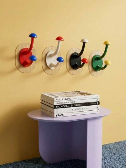 Joivida Söpöt sienenmuotoiset tarrakoukut, rei'ittämättömät, vahvan viskositeetin omaavat seinäkoukut, joita ei tarvitse porata, kaksikerroksinen muotoilu, vedenpitävä, kosteutta kestävä, kestävä järjestelykoukku, monikäyttöiset itseliimautuvat seinäripustimet keittiöön, kylpyhuoneeseen, makuuhuoneen oveen, vaatekaappiin, peilipöytään, söpöt sarjakuvamaiset säilytyskoukut pyyhkeiden, avainten, laukkujen ja korujen ripustamiseen, koristeelliset seinälle kiinnitettävät koukut useilla eloisilla väreillä, välttämättömät kodinparannusjärjestelytarvikkeet jokapäiväiseen elämään