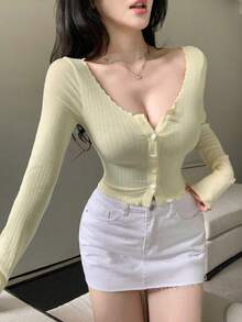 DAZY 紋理條紋淡黃色短版上衣，可愛夏季日常休閒甜美女孩，情人節愛心鈕扣長袖T恤 - 黃色 - 查看 2