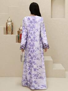 Al Najma 女士花卉图案V领长袖优雅阿拉伯连衣裙 - 紫色 - 查看 3