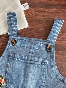 SHEIN Playful Pals 1 chiếc quần yếm denim kiểu retro cho bé trai, in hình khủng long và ô tô hoạt hình dễ thương, chữ cái tiếng Anh, dây đeo có thể điều chỉnh, trang phục thường ngày phối cùng áo thun hoặc áo sơ mi, thoải mái cho mùa hè. Sản phẩm mới - Màu xanh nhạt - Xem 6